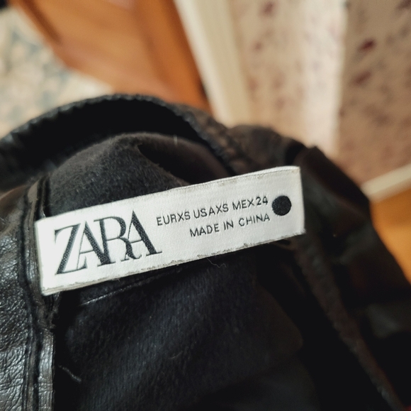 Zara Vegan Leather Draw String Joggers - Picture 7 of 7